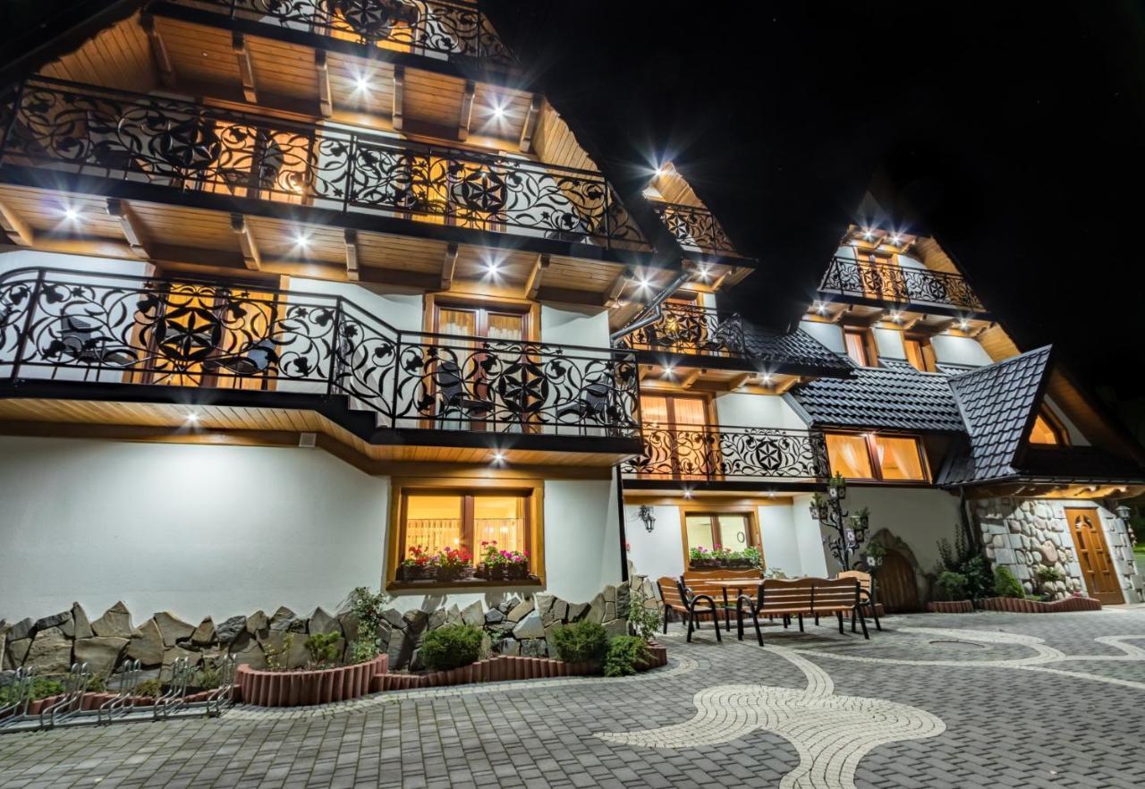 Leśny Dwór Acomodação com café da manhã Murzasichle Exterior foto